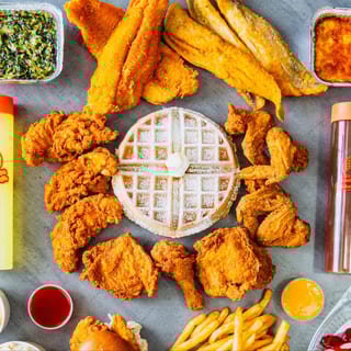 2 Pieces Chicken & 2 Pieces Whiting with 1 Side