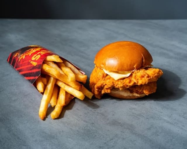 Catfish Sandwich (Bun) & 1 Side.